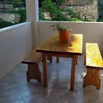 Adriatic Apartman *