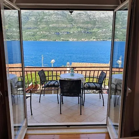 Adriatic شقة